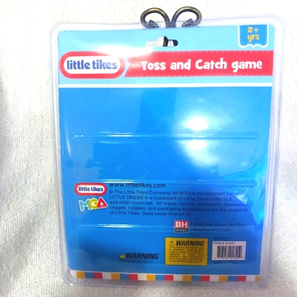 Little Tikes Toss and Catch Game Age 2+ - Picture 2 of 5